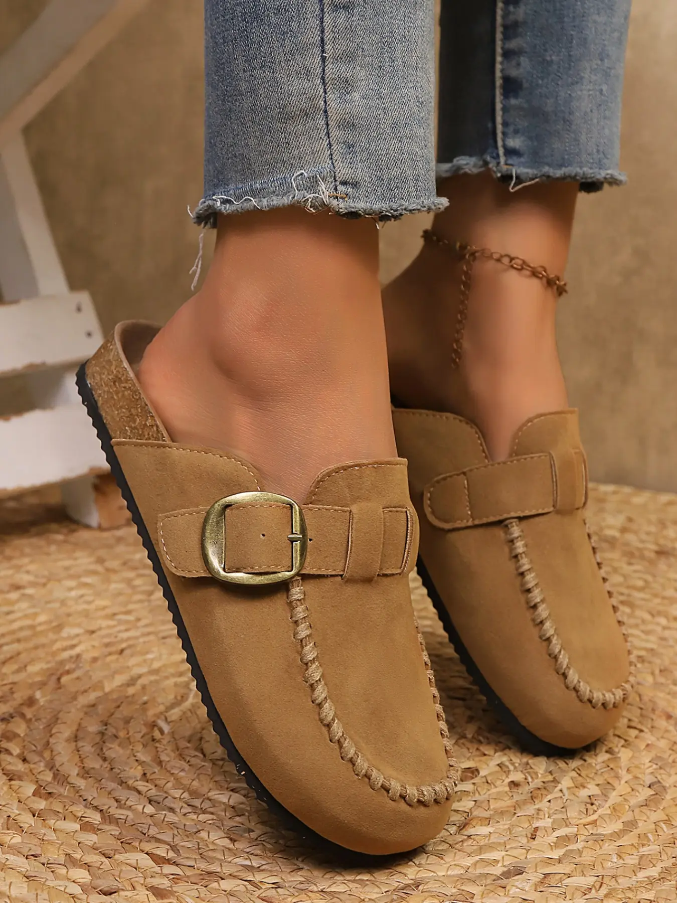Women's Casual Suede Moccasin Slippers, Slip-On Comfortable Lightweight Flats, Perfect for Daily Commute & Weekend Wear, Slip on Mules