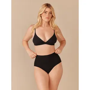 UltraModal™ FeelFree Triangle Bralette