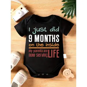 Cute Baby Bodysuit With I Just Did 9 Months On The Inside My Parents Are Now Serving Life Print Soft Versatile Round Neck Button Detail Regular Fit All Seasons Knitted Fabric Onesie For 0-12 Months