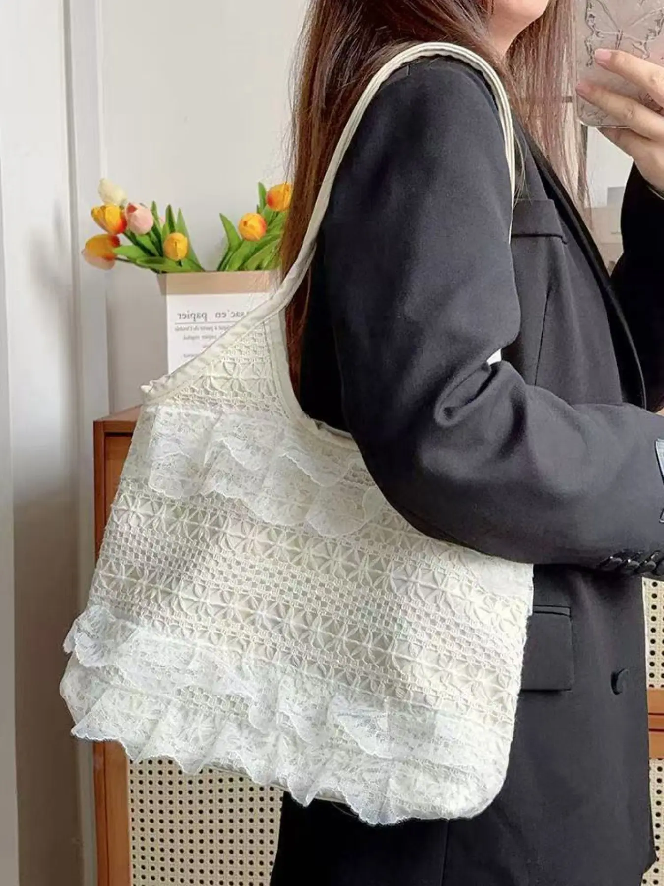 White Lace Ruffle Tote Bag, Large Capacity Shoulder Bag, French Style Hollow Woven Handbag for Women, Casual Commute & Vacation Tote