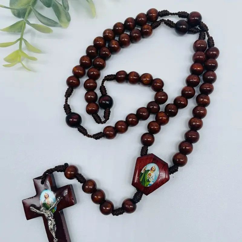 Rosario Artesanal Madera de San Judas Tadeo Handcrafted Wooden Rosary with Saint Judas Tadeo Icon and Crucifix