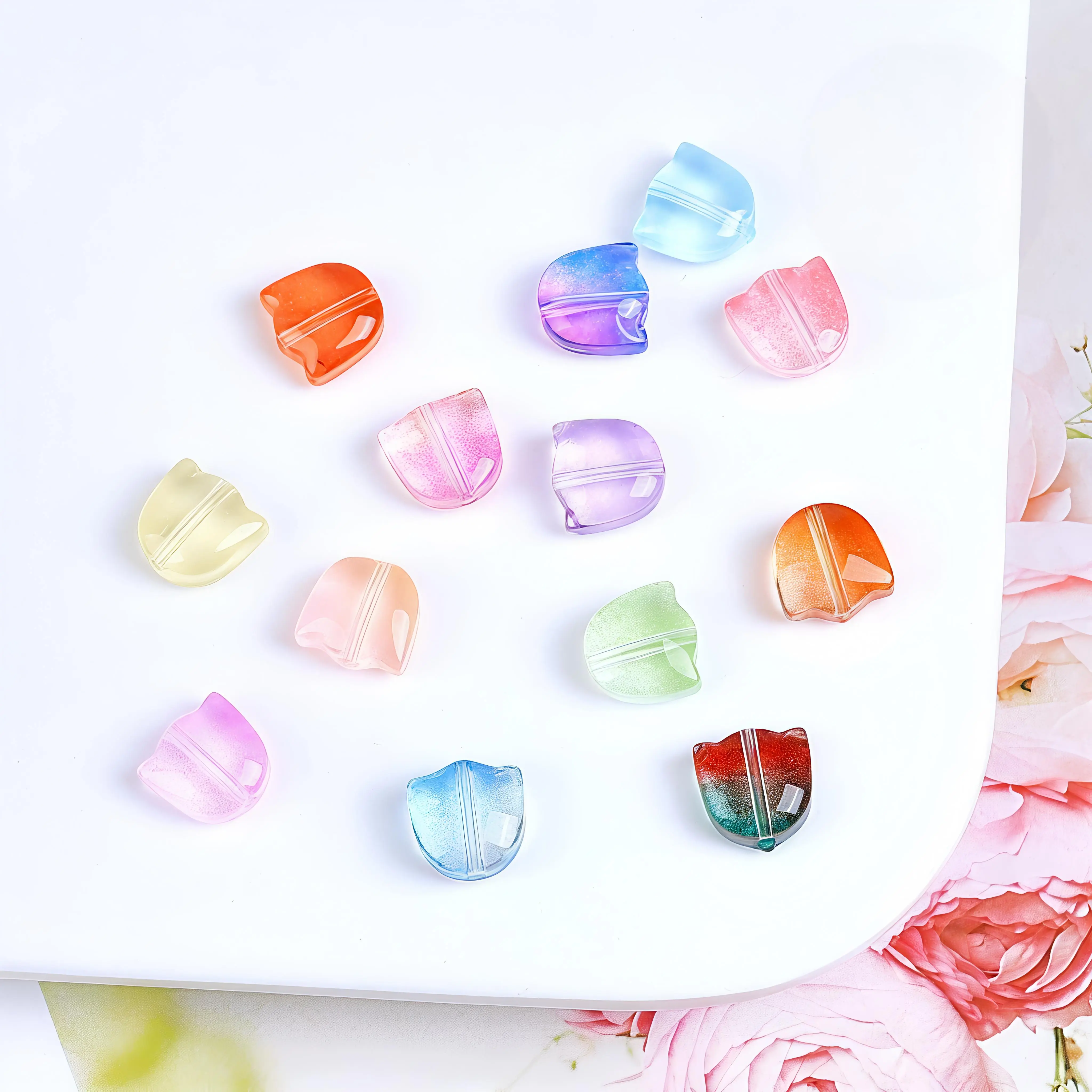 100Pcs Gradient Tulip Flower Glass Beads, Multi-Color Transparent Loose Beads Bulk, DIY Jewelry Making Supplies for Earrings Necklace Bracelet Hair Accessories Handmade Craft