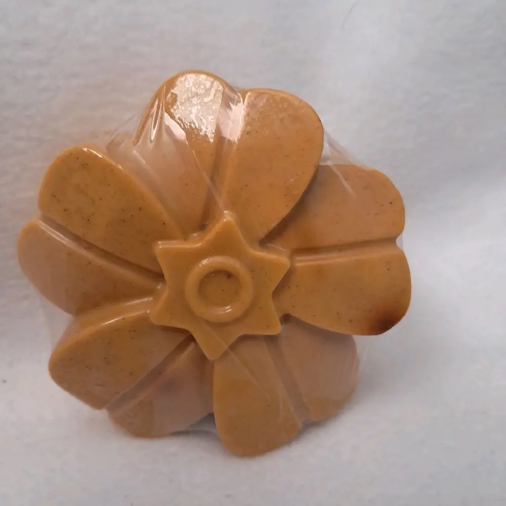 Handmade Artisanal Cúrcuma & Honey Soap - Floral Design, Natural Ingredients, Handcrafted, 100% Organic, 100% Handmade
