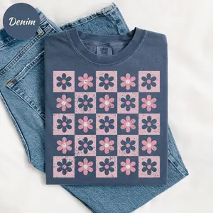 Comfort Colors Checkered Flowers TShirt, Retro Boho Floral T-Shirt, Trendy Spring Flower Tee, Vintage Floral Oversized TShirt, Gift for Mom