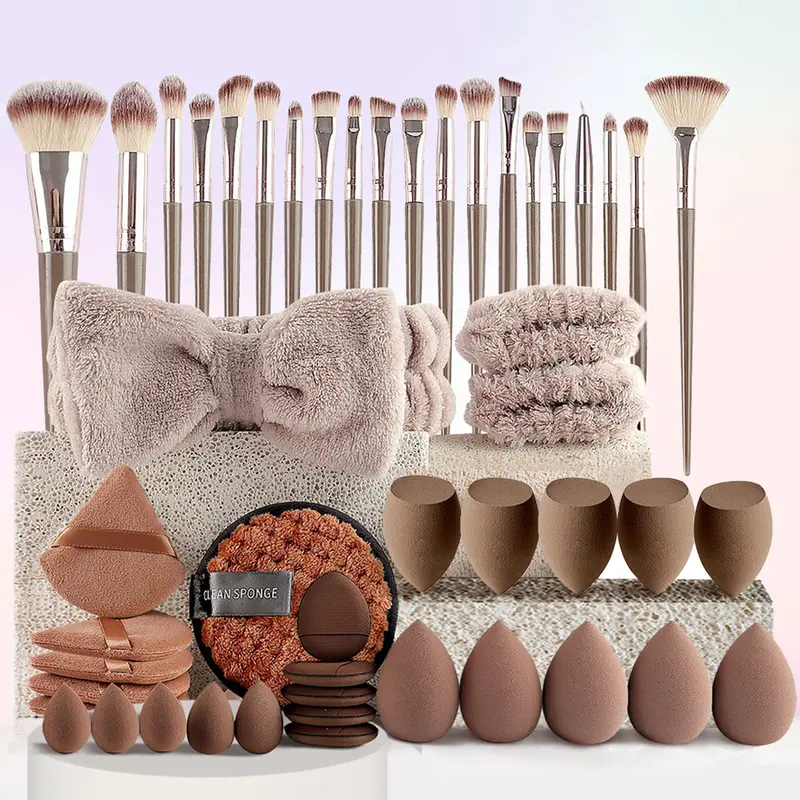 Yostyle 49pcs Multi-pack Beauty Brush Set - Makeup Brushes Kit with Ergonomic Handles, Comfortable Precise Handling, Cleaning Sponge, Sensitive Skin Safe Bag, Flawless Foundation Tool, Ideal Gift Set (Champagne),familyfun