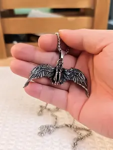 Unisex Gothic Stainless Steel Pendant Necklace, Vintage Style Meditative Design, Durable & Stylish Accessory for Everyday Wear