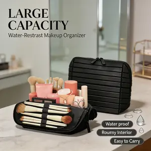 Foldable waterproof toiletry bag; new fashionable plaid travel makeup bag; large-capacity convenient organizer with separate compartments; suitable for women; includes a makeup pouch and skincare storage bag; ethyl travel makeup organizer box; fashion