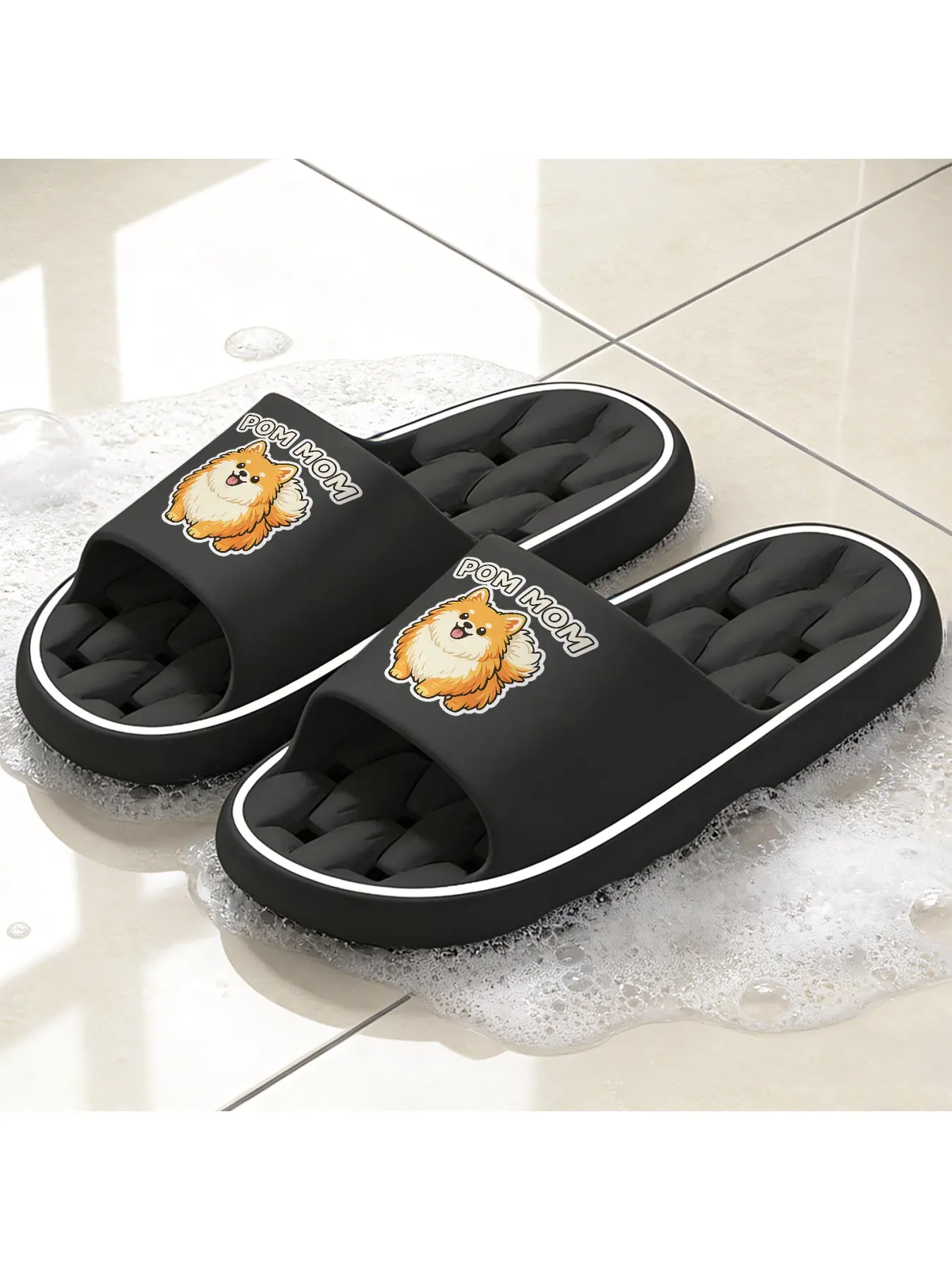 Pom Mom Pomeranian Print Slippers, Cute Pet Theme Soft Sole Slippers for Women, Non Slip Lightweight House Slippers, Comfortable Indoor Outdoor Slides, Perfect Gift for Pomeranian Lovers, Dog Mom Casual Home Shoes Women's clothing