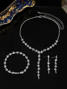 Bridal Wedding Jewelry Set with Claw Chain and Sparkling Crystal, 4-Piece Bride Accessories Pack for Weddings & Special Occasions