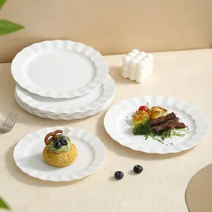 Plastic Dinner Plates Set of 5, Microwave and Dishwasher Safe Reusable Plates for Parties, Ideal for Outdoors and Daily Use, Salad Plates Set
