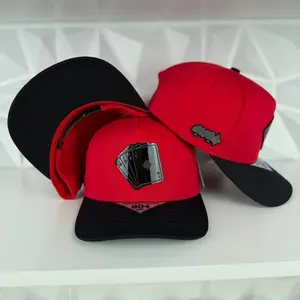Poker plate SnapBack hat-red/black Poker plate SnapBack hat-red/black