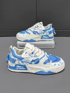 Comfortable Men's Paisley Chunky Sneakers, Non-Slip Platform Shoes for Travel, Lightweight Walking Shoes, All-Day Wear for Hiking & City Trips