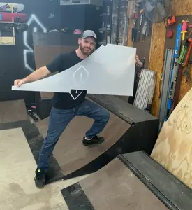 2' Quarter Pipe - Stencil