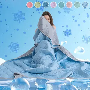 Cooling Blanket for Night Sweats, Ice Blanket, Reversible Lightweight Summer Throw, Q-max 0.43 Chill Tech, Soft & Breathable Blanket for Hot Sleepers, Dorm, Sofa, Camping, Soft Comfy Blanket