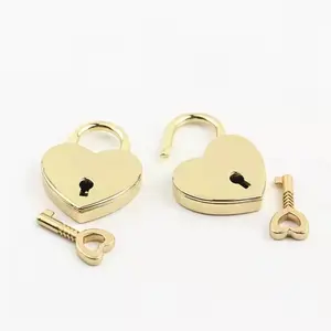 Heart-Shaped Metal Vintage Hanging Padlock Set with Keys, Home Craft Supplies, U-Shape Lock, 30x38mm Luggage Cabinet Lock, Security Lock