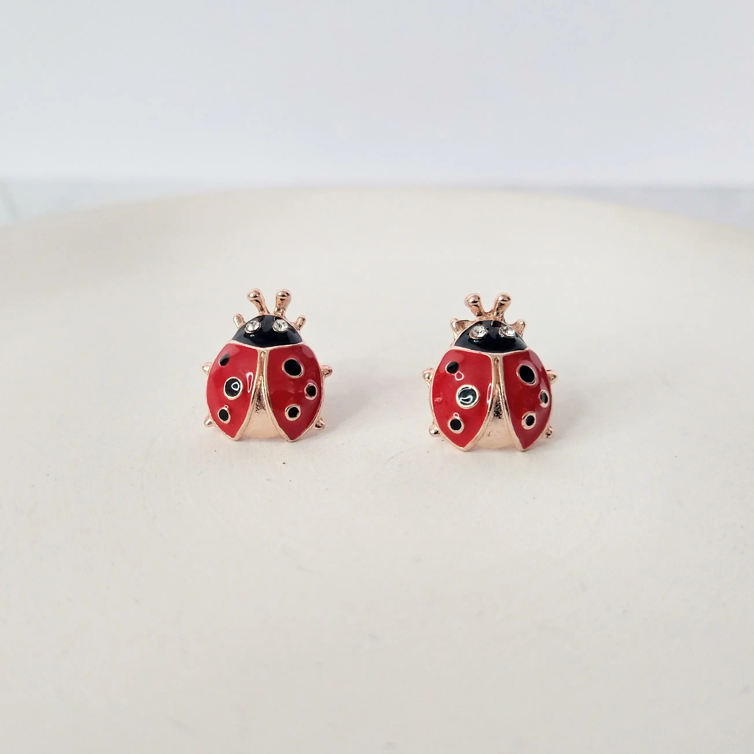 #289 Ladybug with Rhinestones Stud Earrings, Casual, Spring, Summer, Insect, Zinc Alloy