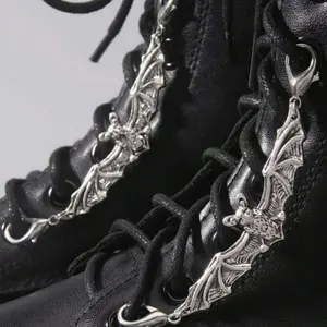 2pcs Bat Shoe Charms, Detachable Shoe Decorations, DIY Footwear Accessories, Casual Style, All Seasons, Plain Pattern