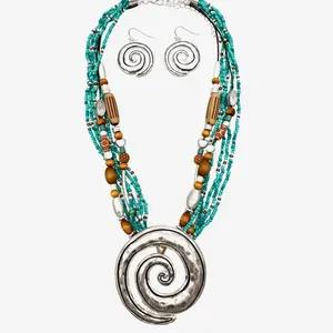 urquoise Navajo Bead Spiral Pendant Necklace with earrings. 