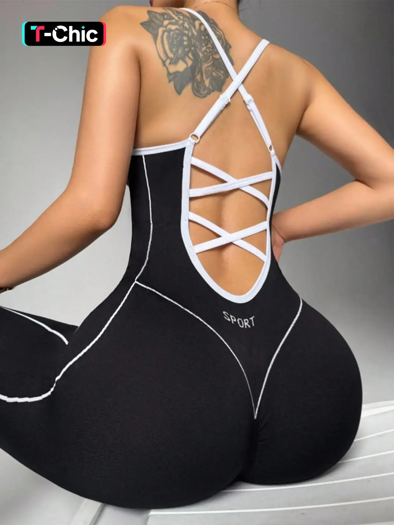 Women's Seamless High Stretch Knit Halter Sporty Jumpsuit Tight Fit Nine-Quarter Pants, Back Cross Shoulder Straps, Outdoor Cycling Gym Yoga Daily Wear Sports Jumpsuits Workout Jumpsuits Sportswear Jumpsuit