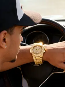 Full Diamond Sparkling Quartz Watch, Fashion Hip Hop Punk Style, Silver Color, Fashionable Party Watch, Unisex Birthday Party Jewelry Gift, Diamond Wrist Watch