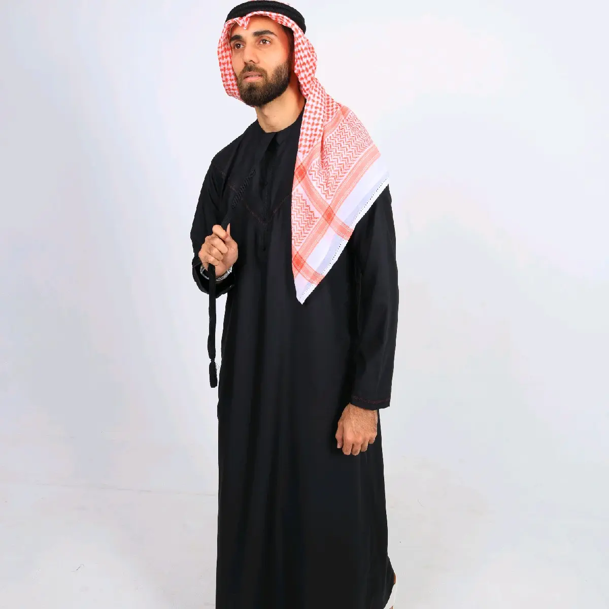 Black Emirate Thobe
