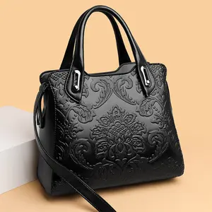 2025 New Chinese Style Women's Bag Fashion Versatile Embossed Commuter Shoulder Crossbody Bag Elegant Mom Handbag