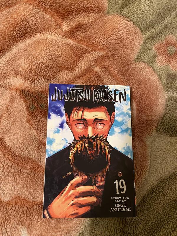 Jujutsu Kaisen, Vol. 19 Paperback – March 21, 2023