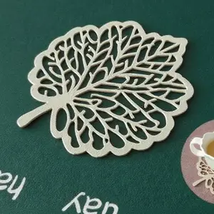 [Maple Leaf Coaster]  Creative Heat-Insulating Mat Coffee Cup Mat for Dining Table Practical Home Decoration