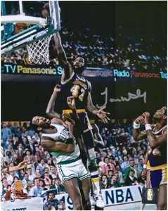 James Worthy Los Angeles Lakers Autographed 8" x 10" 1984 NBA Finals Dunk Photograph - Fanatics Authentic Certified