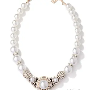 Paparazzi  dignified z- necklace