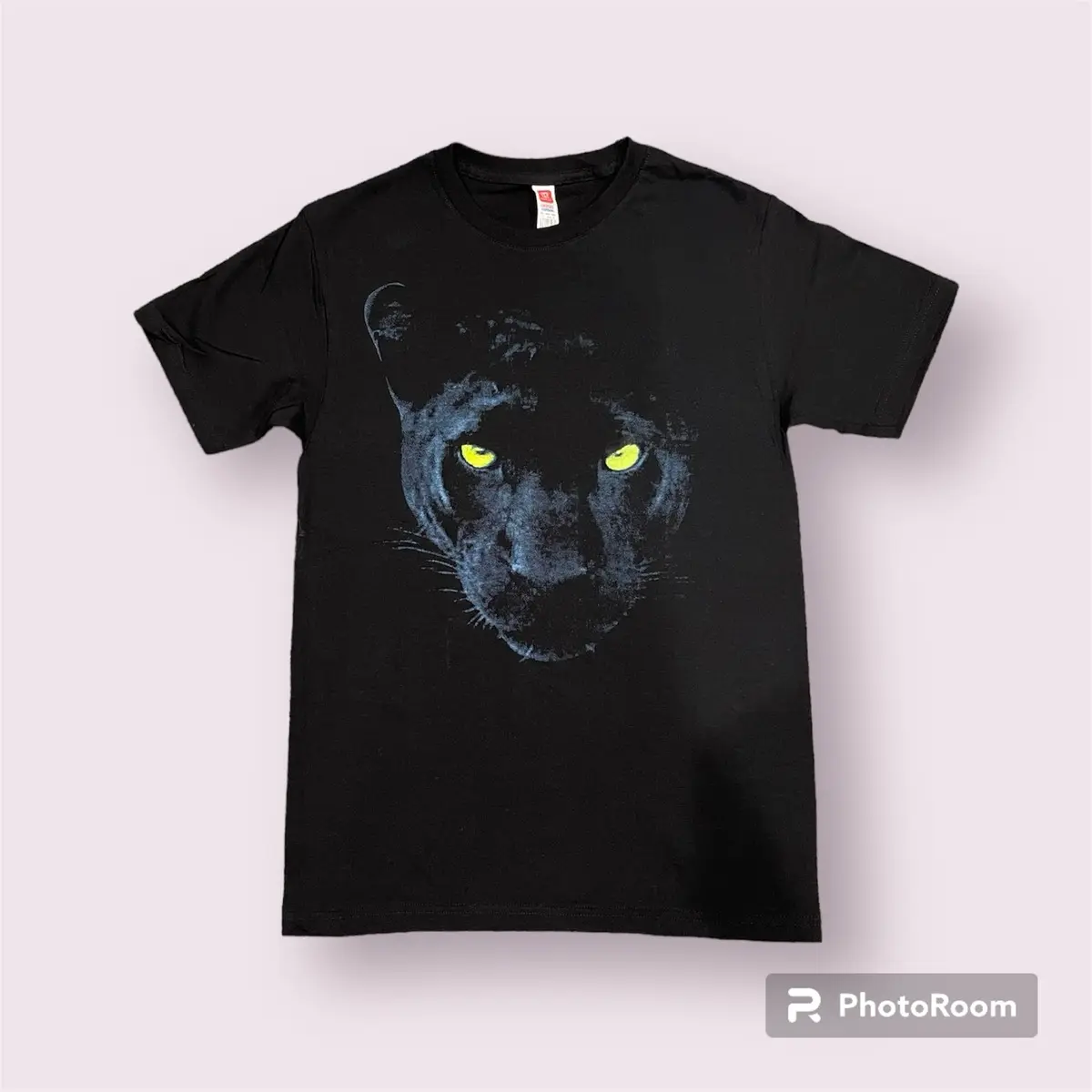 Pantera Negra Short Sleeve Regular Sleeve T-Shirt - Medium Fit, Perfect for Casual Summer Occasions - Breathable