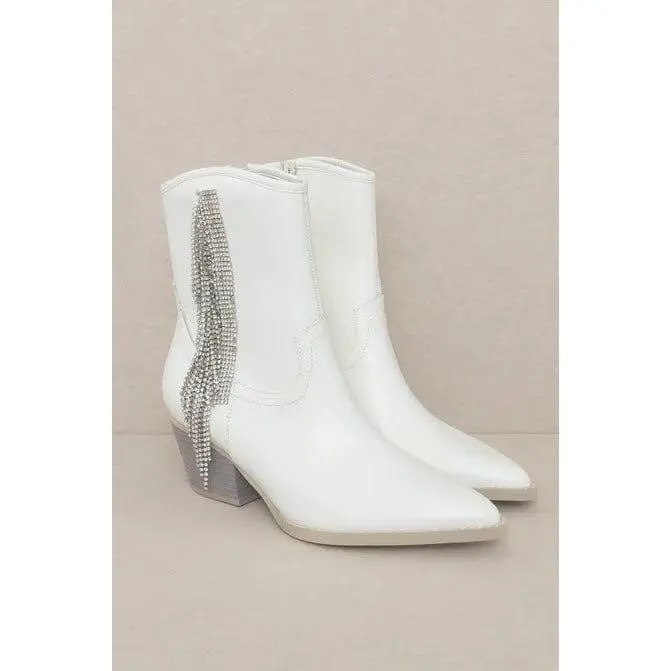 Rowan Embellished Fringe Booties: White