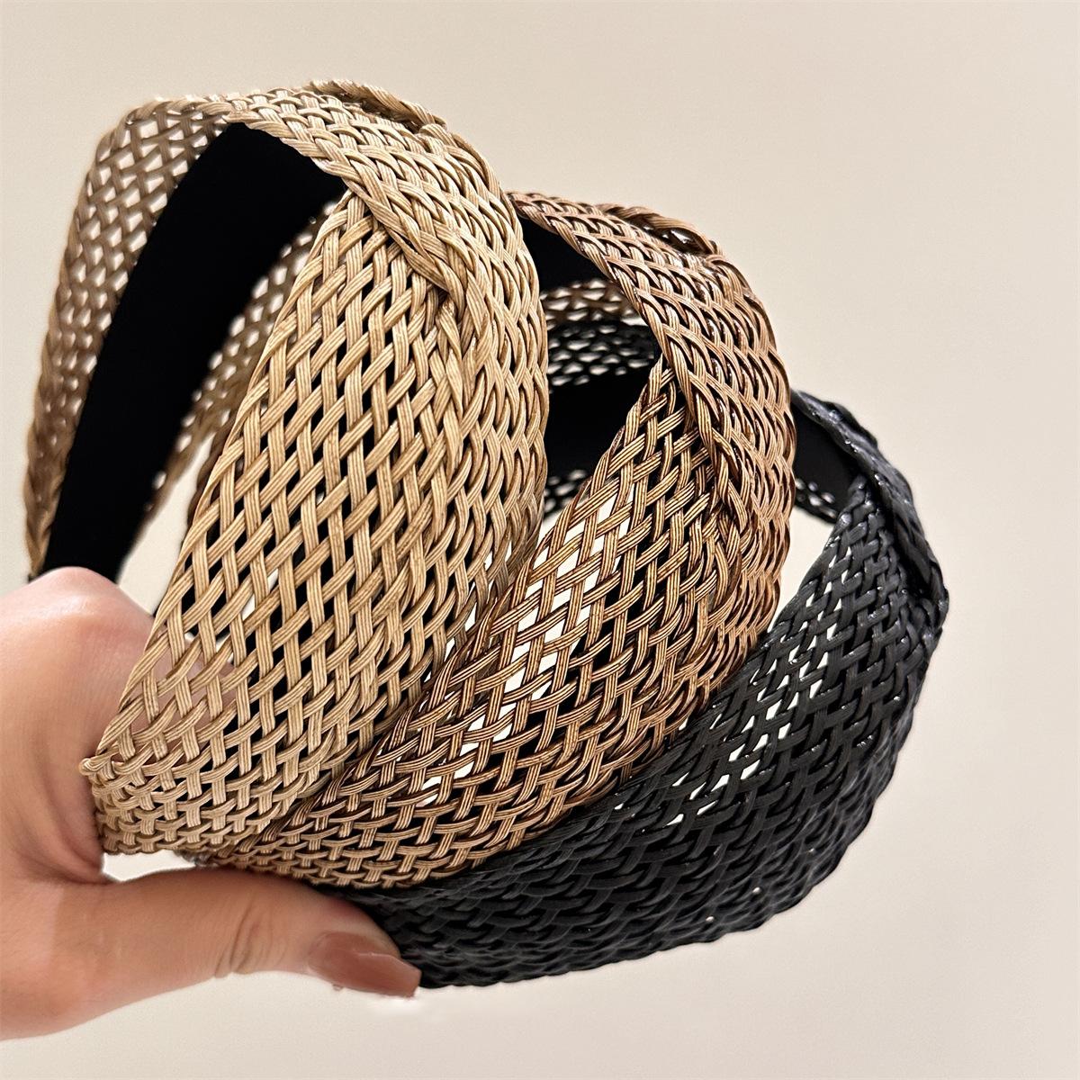 2PCS Summer Fresh Resort Style Straw Braided Knotted Cross Headband Handcrafted Weave with High Crown to Flatter Face Shape Wide-Brimmed Headband