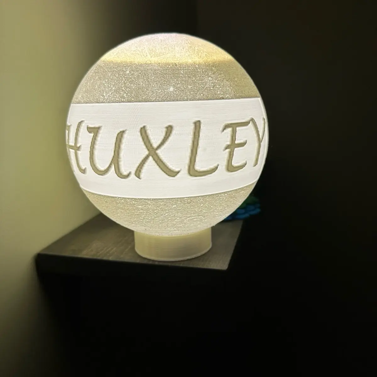 Customizable 3D Printed Moon Nightlight - Perfect for Kids Room Decor
