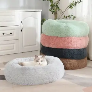 Soft Round Cat Bed with Plush Lining, Fluffy Cloud Bed, Non-Slip Base, Indoor Pet Bed for All Seasons, Durable Classic Pet Furniture