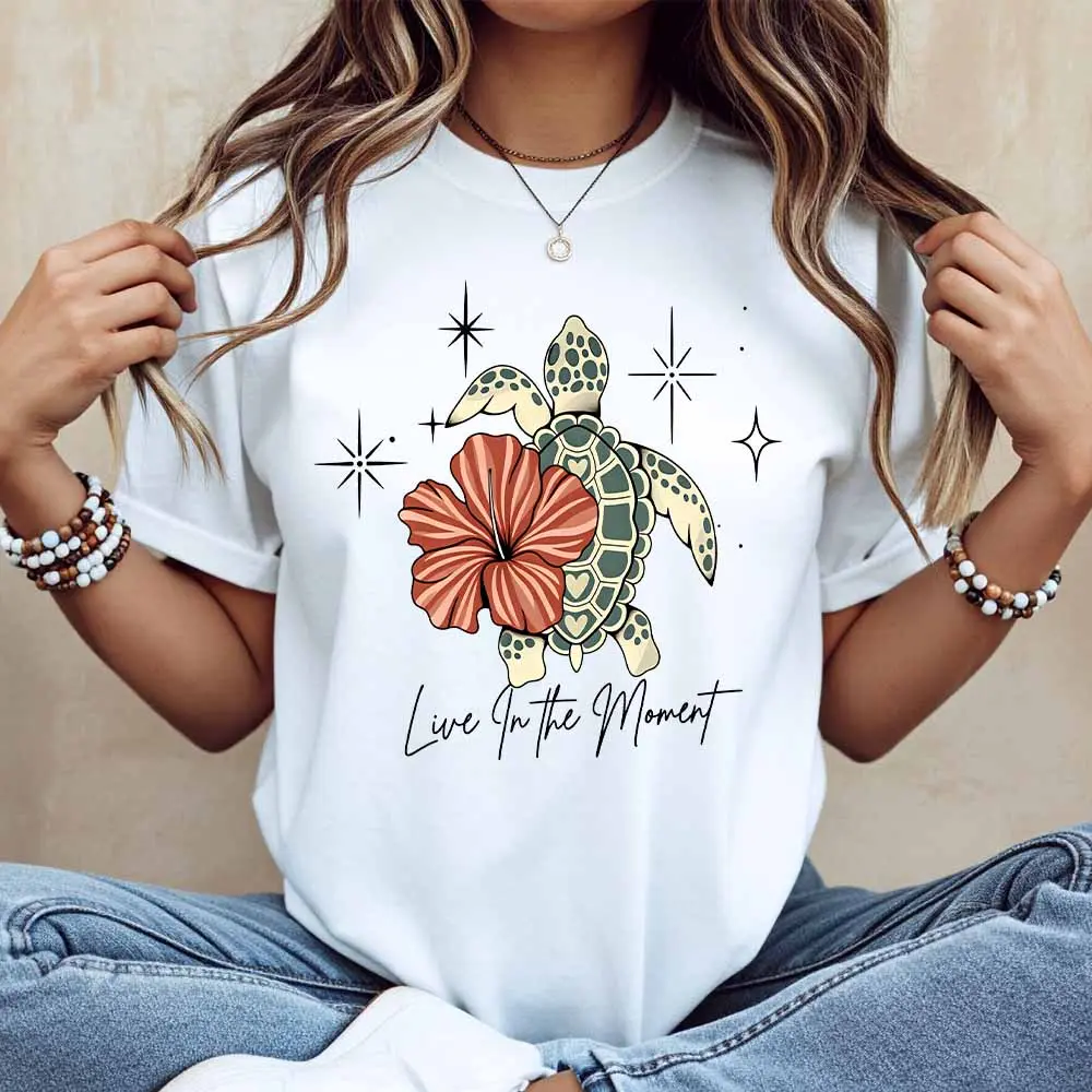 Turtle And Flower Live In The Moment Print T Shirt Women Casual Short Sleeve Top Summer Beach Style Fashion Tees