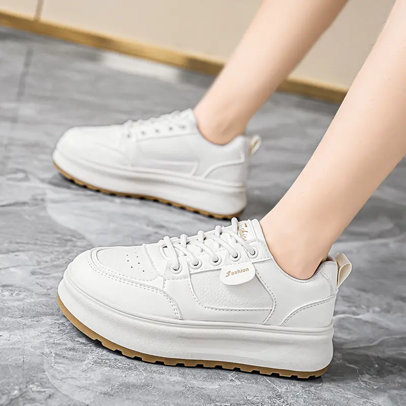 Spring new thick-soled inner height-increasing white sneakers in stock, popular white casual board shoes