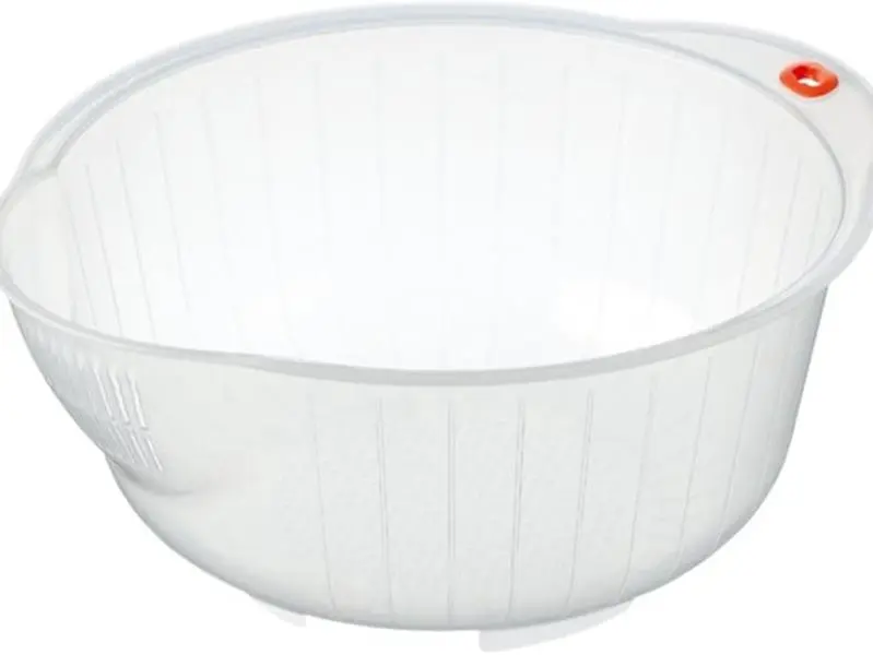 Plastic Japanese Rice Washing Bowl with Strainer, 2 quart