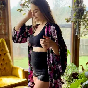 Postpartum Black Merino Wool Haramaki