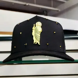 SAN JUDAS SUEDE BRIM BLACK CRYSTALS BAÑADO ESPECIAL CLAVE #03 SPECIAL EDITION 100% ORIGINAL AND GUARANTEED QUALITY J/A