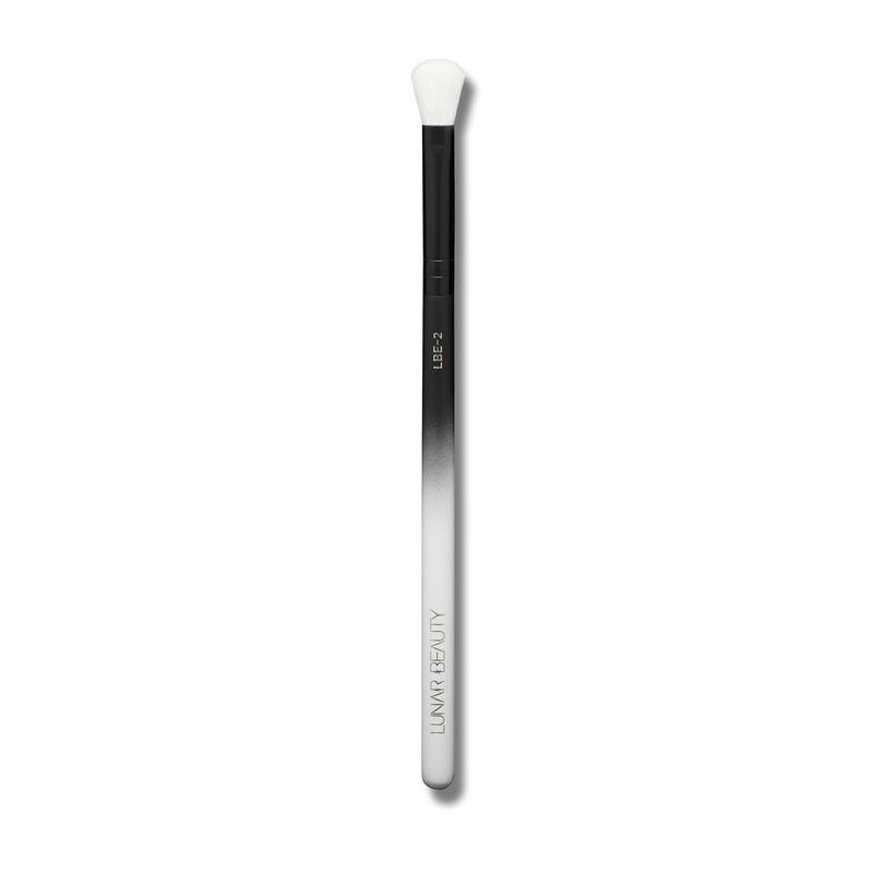 Lunar Beauty LBE-2 Dense Fluffy Blender Eye Brush