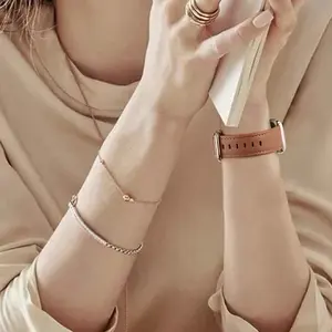 Genuine Leather Strap for Apple Watch 46mm 45mm 44mm 42mm, Fashionable Wristband Replacement Band for Men & Women, Perfect Accessory for iWatch Series,  Watch Straps, Smart Watch Straps