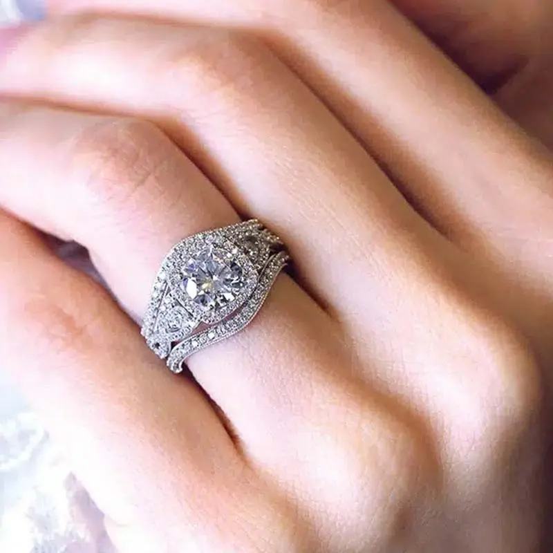 Geometric Cross Ring Set – Three-Piece Engagement Ring, Romantic Gift for Women