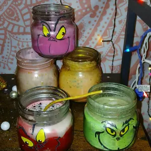 Grinchy Short Candles 8 OZ