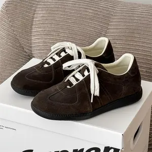 Unisex Retro German Casual Trainers, Cloth Flat-Soled Closed-Toe Shoes, All-Seasons Athletic Training Walking Footwear (Brown), Flat-Soled Casual Trainers