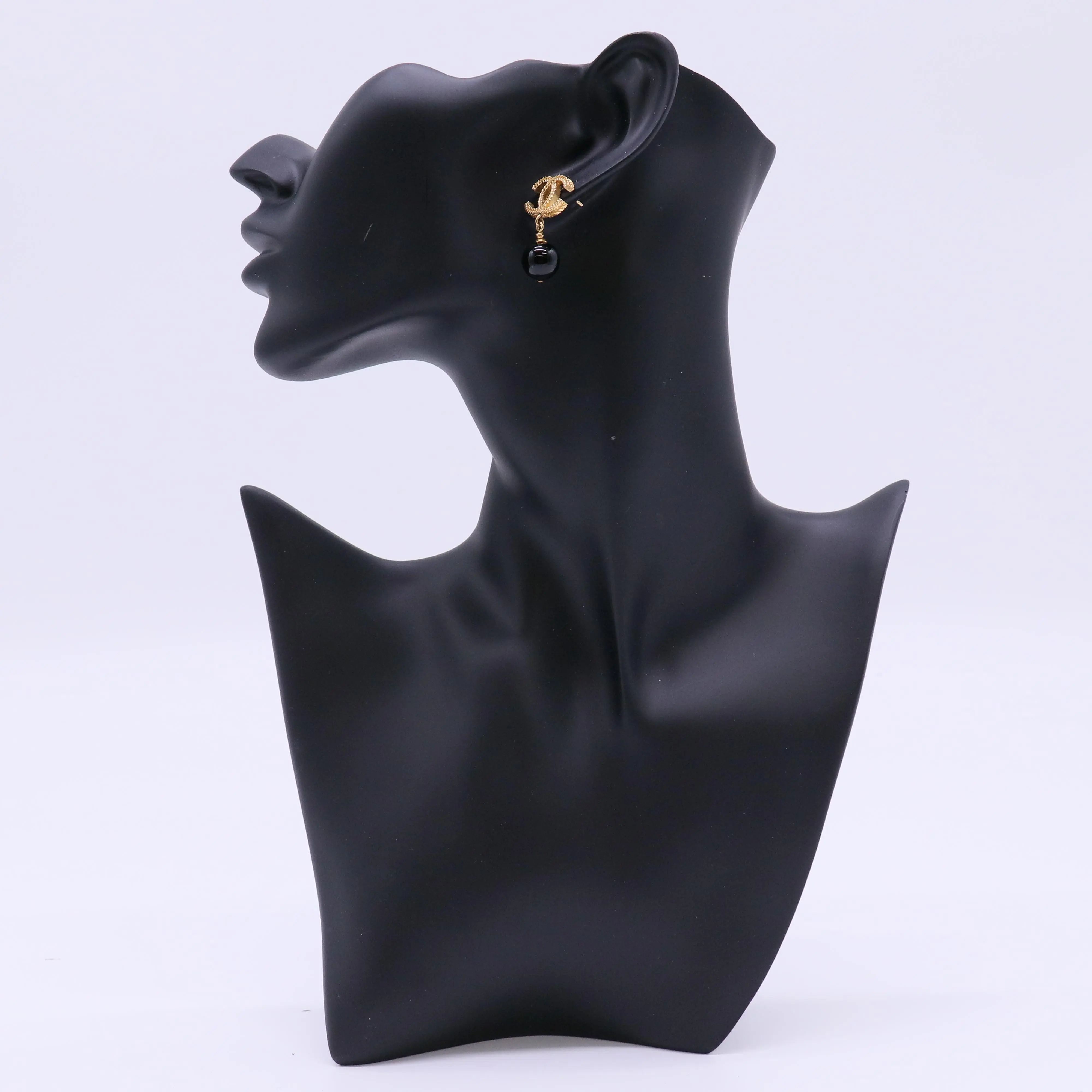 Pre-owned Chanel Twisted CC Ball Drop Earrings W22053