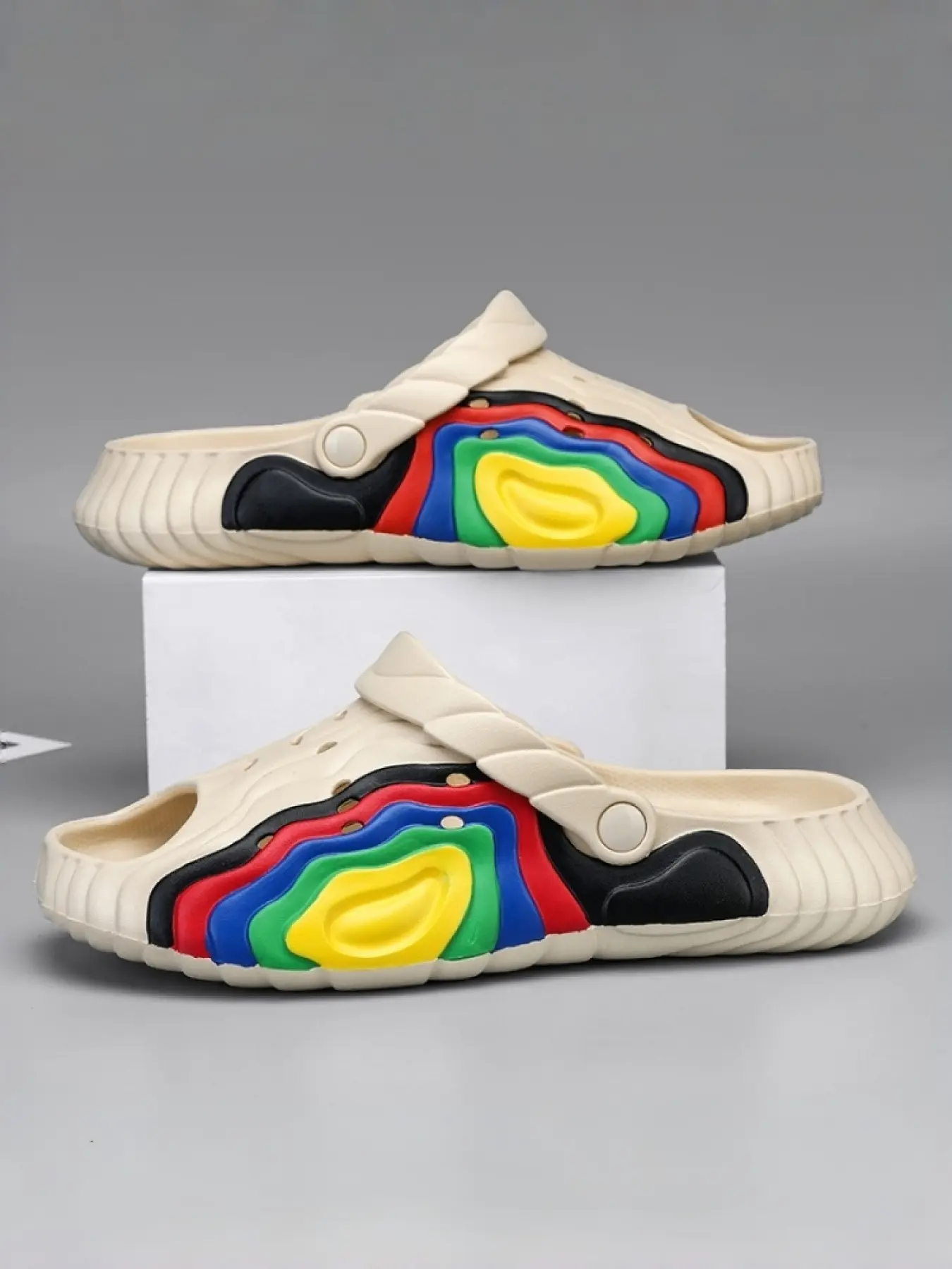 1 Pair Couple Versatile Rainbow Color Block Clogs | Street Trend Style | EVA Soft & Elastic Material + Two-way Wear Design | Suitable for Home Leisure, Outdoor Travel & Beach Vacation