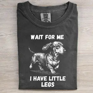 Comfort Colors Wait For Me T-Shirt, Vintage 90s Funny Dachshund Running Graphic Tee, Unisex Fit Design, Gift for Men and Women
