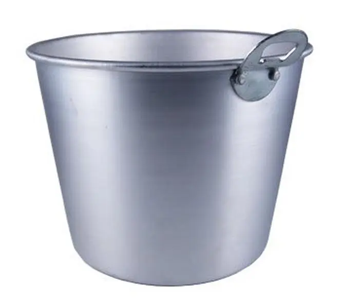 Aluminum Ice Bucket with Built-in Opener, 6-Pack Capacity, Party-Ready Bar & Wine Utensil, Kitchenware Accessory