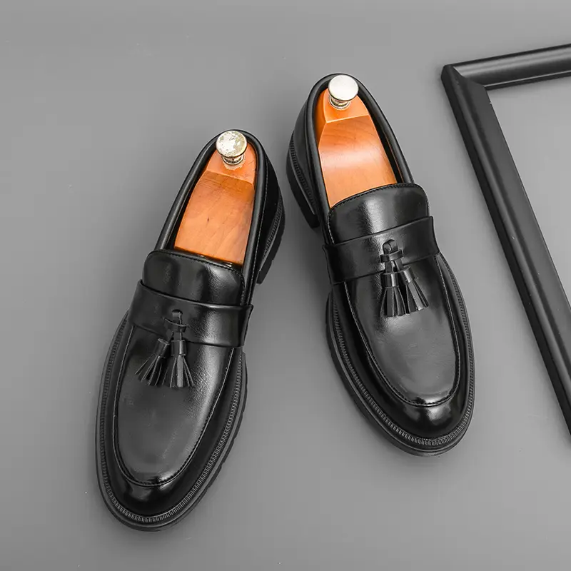Men's Polished Black Leather Business Slip-On Shoes - Chic Ankle, Solid Color Pointed Toe, Hole-Free, Comfortable All Seasons Footwear for Office Work & Daily Casual (Boys-Suitable)